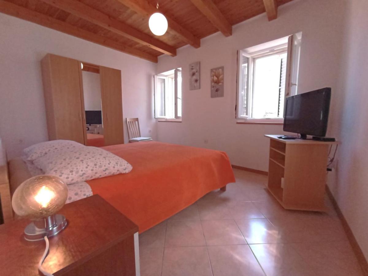Ana Apartments Vis Exterior foto
